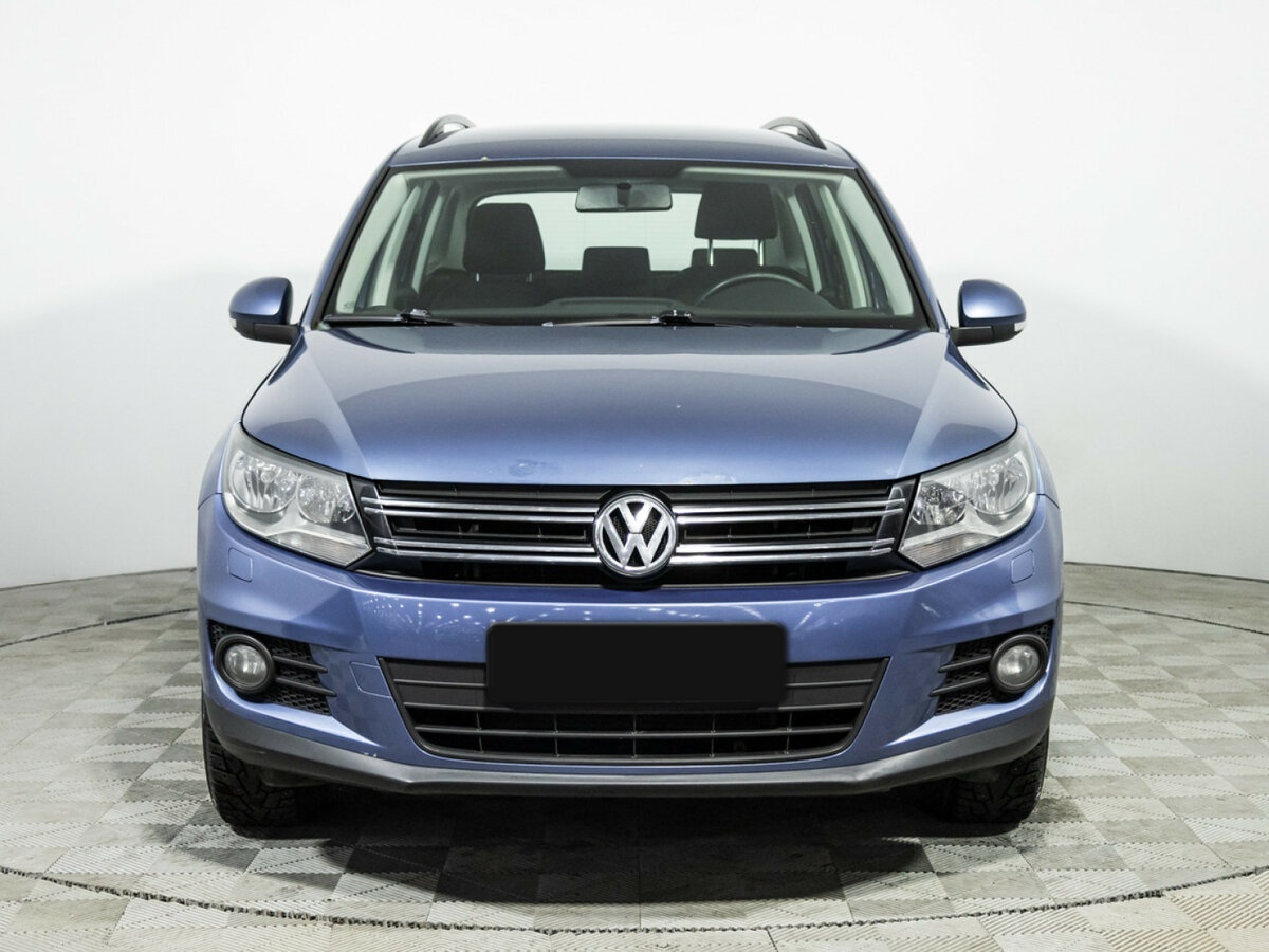 Volkswagen Tiguan б/у, 2013, Механическая. Фото: #1