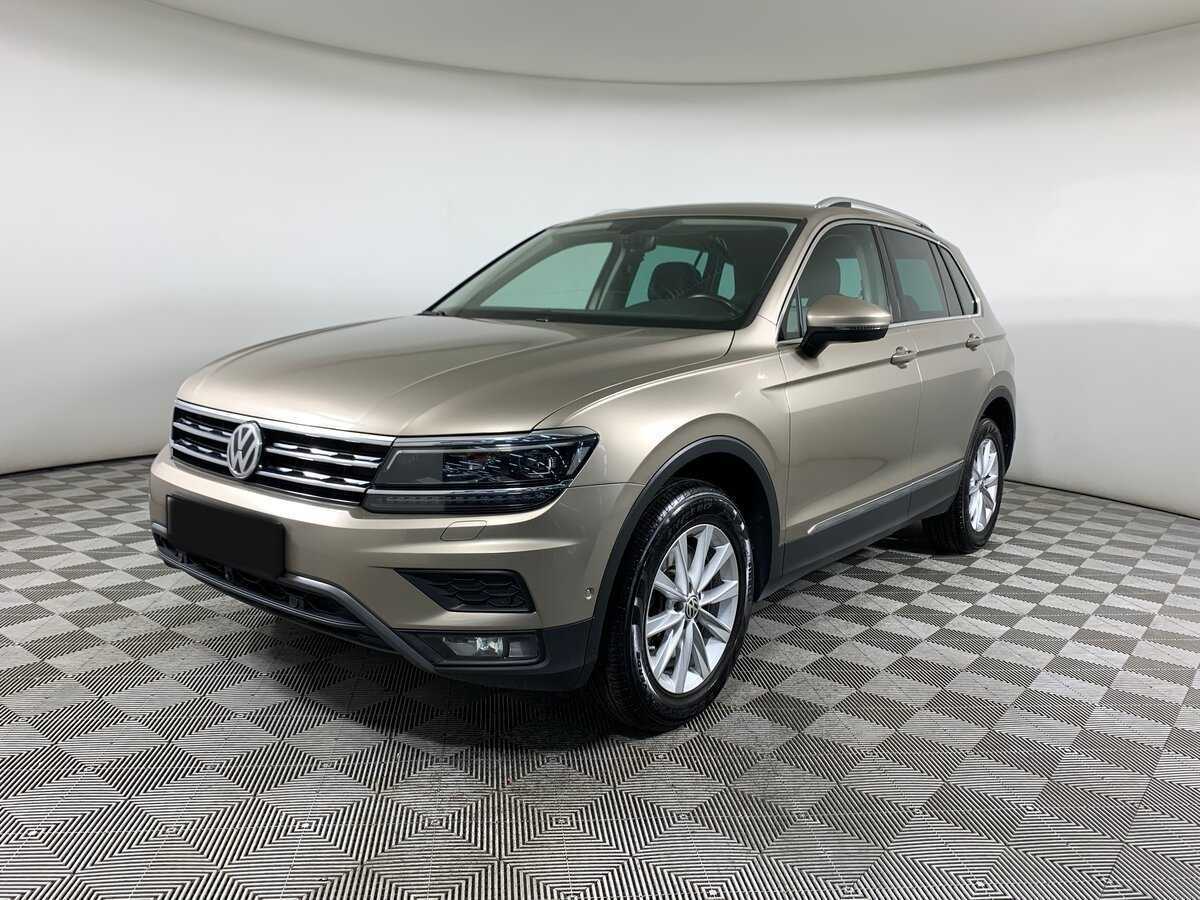Volkswagen Tiguan б/у, 2017, Роботизированная. Посмотреть фото