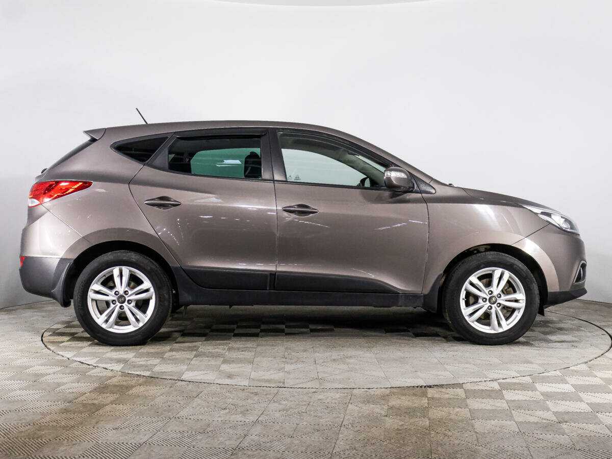 Hyundai ix35 б/у, 2014, Автоматическая. Фото: #3