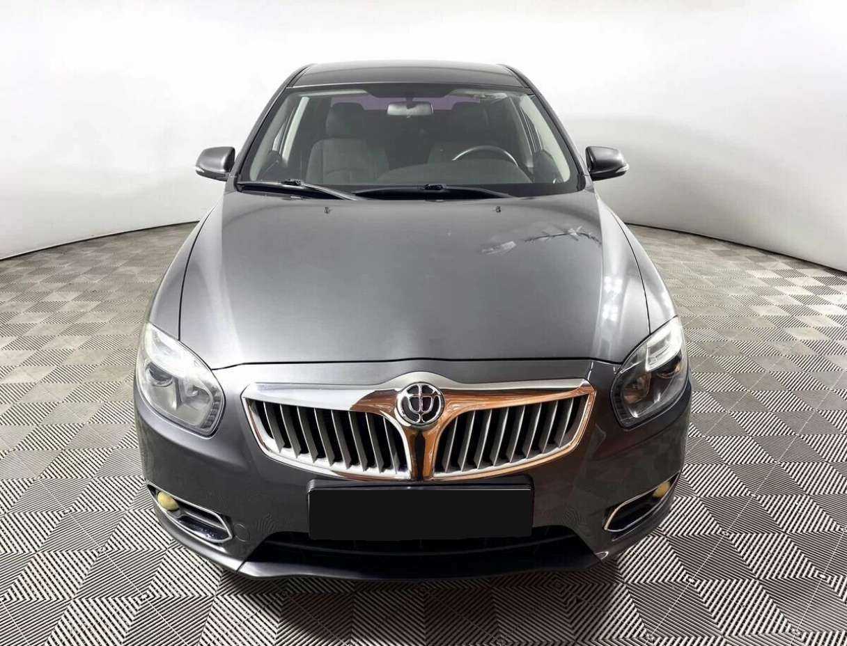 Brilliance H530 б/у, 2014, Автоматическая. Фото: #2