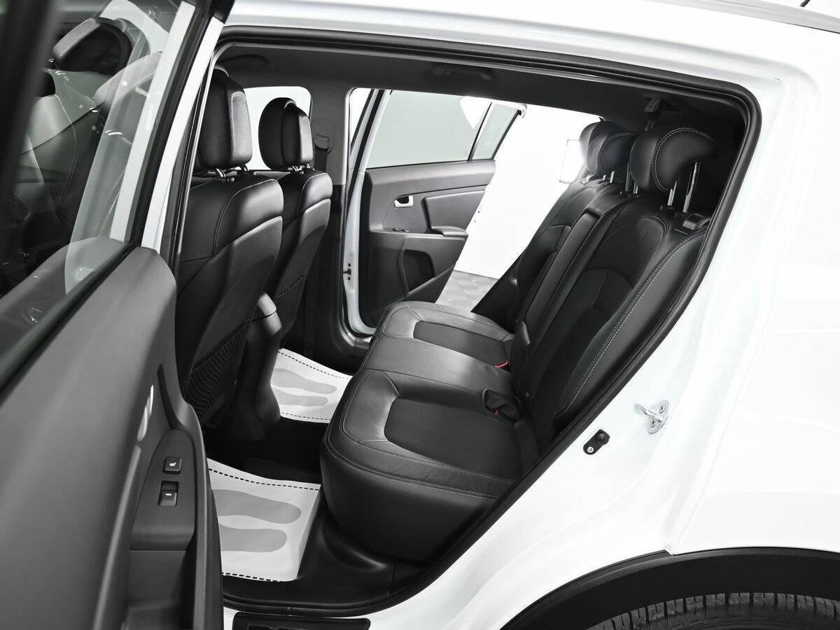 Kia Sportage б/у, 2012, Автоматическая. Фото: #13