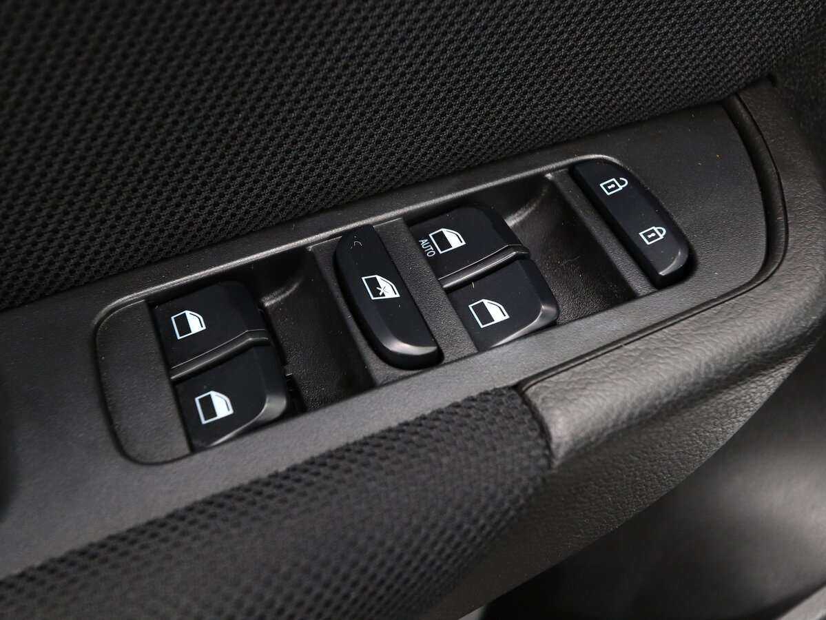 Brilliance V5 б/у, 2014, Автоматическая. Фото: #6