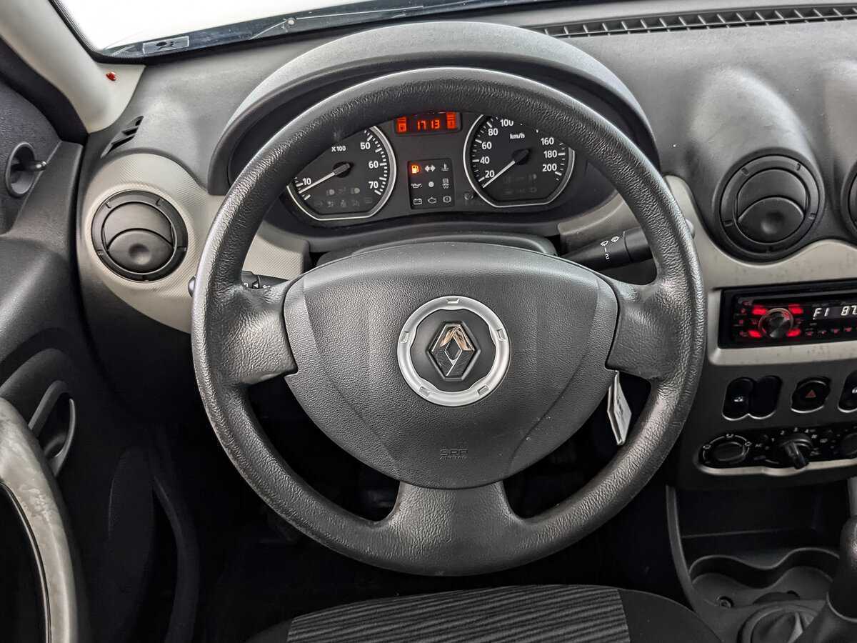 Renault Sandero б/у, 2012, Механическая. Фото: #17