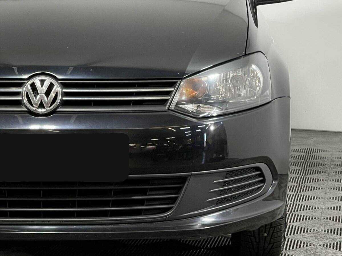 Volkswagen Polo б/у, 2012, Механическая. Фото: #11