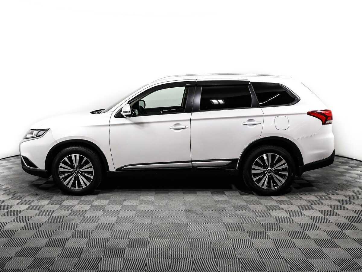 Mitsubishi Outlander б/у, 2019, Вариатор. Фото: #7