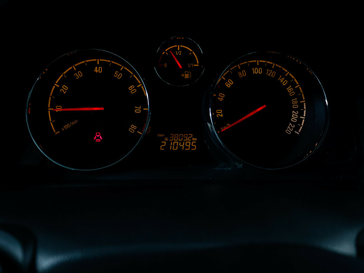 Opel Antara б/у, 2013, Механическая. Фото: #10