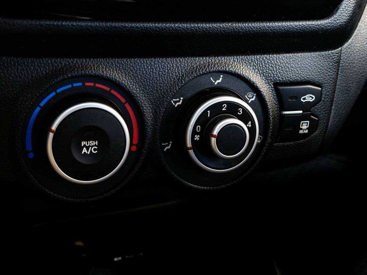Kia Rio б/у, 2012, Механическая. Фото: #12