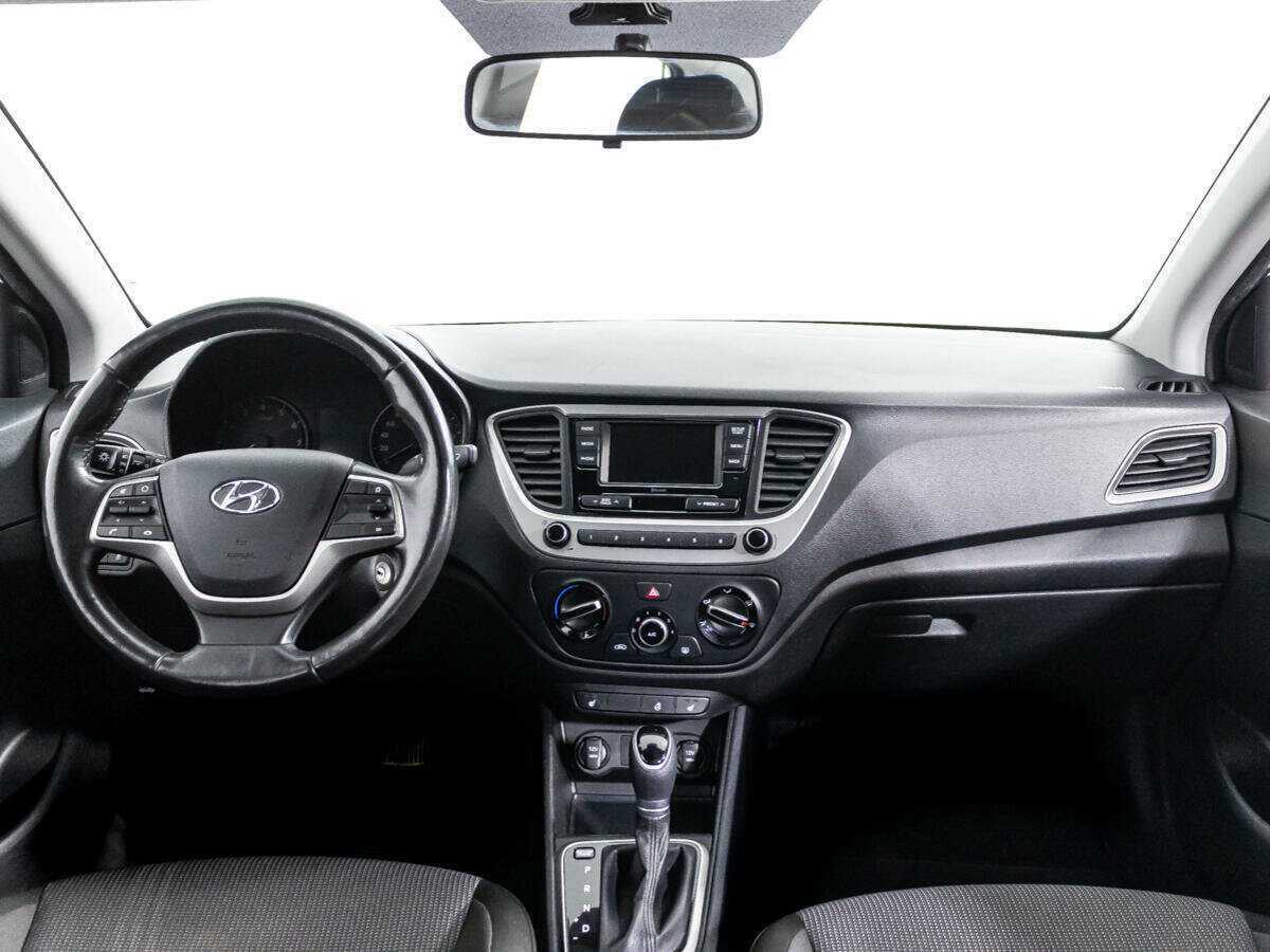 Hyundai Solaris б/у, 2018, Автоматическая. Фото: #12