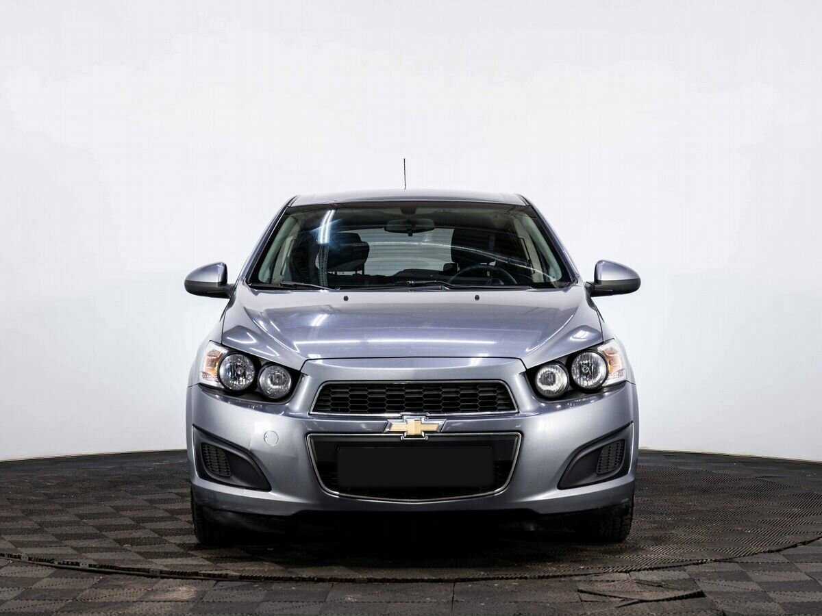 Chevrolet Aveo б/у, 2014, Автоматическая. Фото: #1
