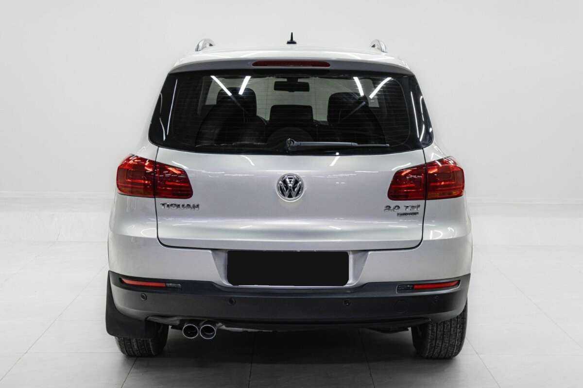 Volkswagen Tiguan б/у, 2013, Автоматическая. Фото: #4