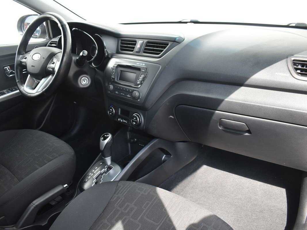 Kia Rio б/у, 2012, Автоматическая. Фото: #6
