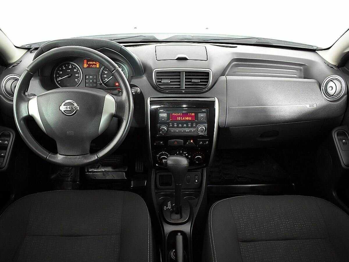 Nissan Terrano б/у, 2014, Автоматическая. Фото: #9