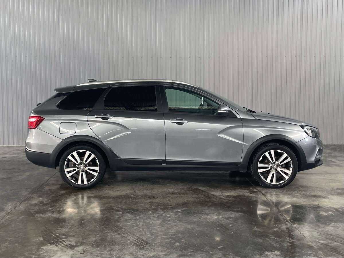 Lada (ВАЗ) Vesta б/у, 2018, Механическая. Фото: #3
