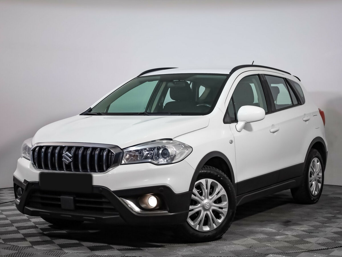 Suzuki SX4 б/у, 2017, Механическая. Фото: #0