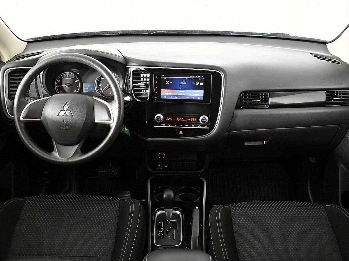 Mitsubishi Outlander б/у, 2020, Вариатор. Фото: #9