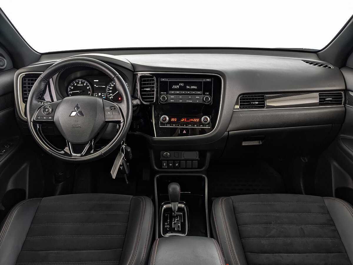 Mitsubishi Outlander б/у, 2021, Вариатор. Фото: #13