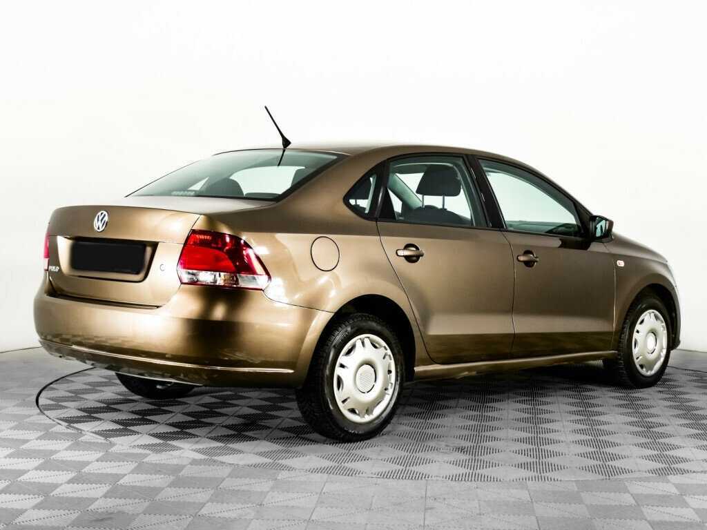 Volkswagen Polo б/у, 2015, Автоматическая. Фото: #4