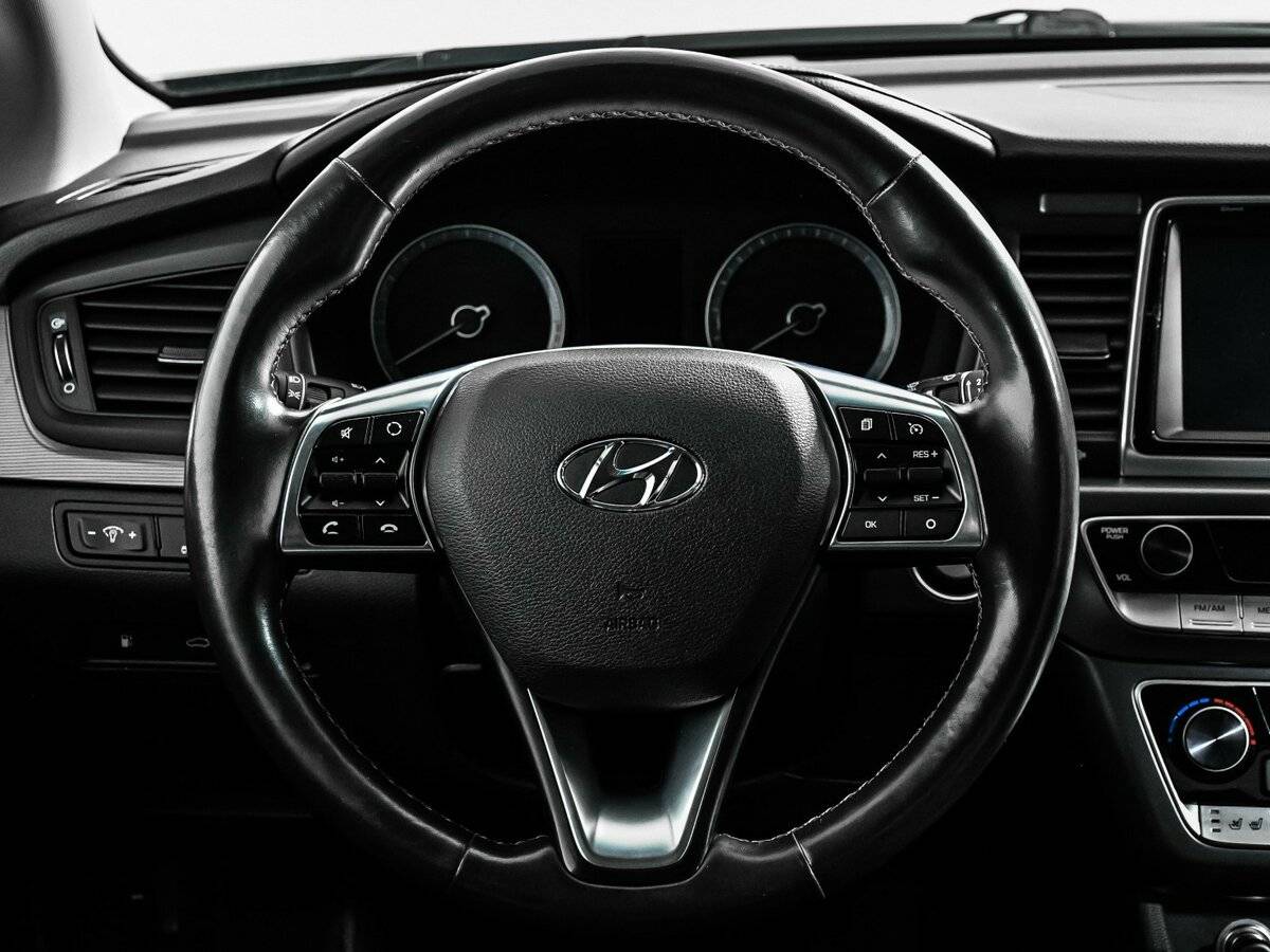 Hyundai Sonata б/у, 2017, Автоматическая. Фото: #11
