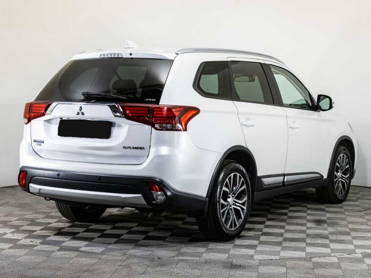 Mitsubishi Outlander б/у, 2017, Вариатор. Фото: #4