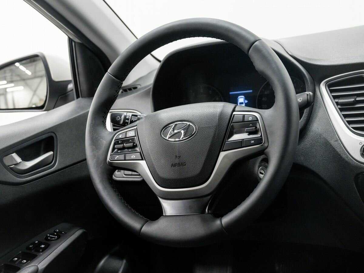 Hyundai Solaris б/у, 2018, Автоматическая. Фото: #11