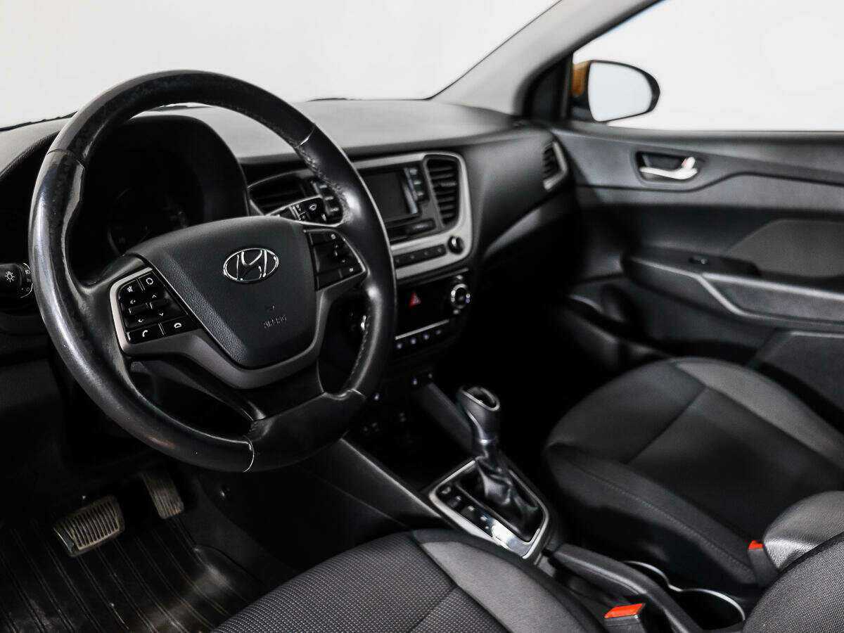 Hyundai Solaris б/у, 2017, Автоматическая. Фото: #8