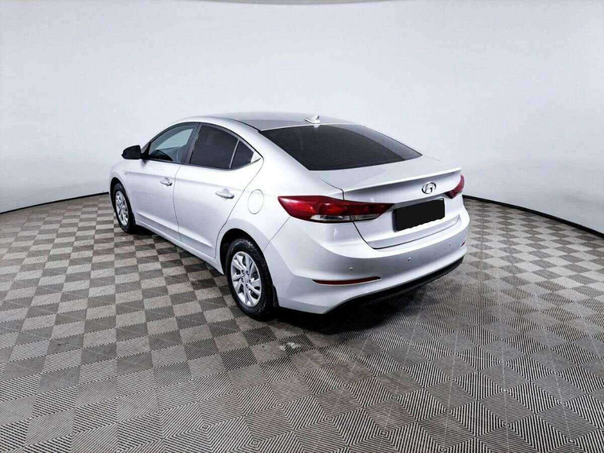 Hyundai Elantra б/у, 2017, Механическая. Фото: #6