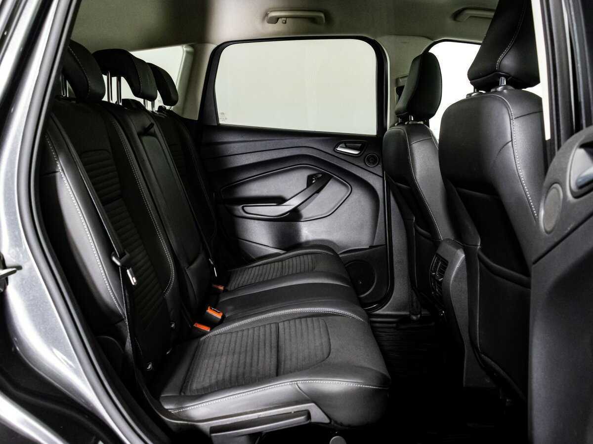 Ford Kuga б/у, 2017, Автоматическая. Фото: #14