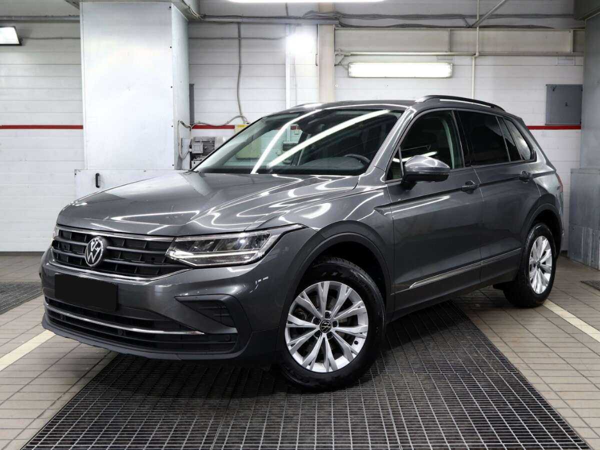 Volkswagen Tiguan б/у, 2021, Роботизированная. Посмотреть фото