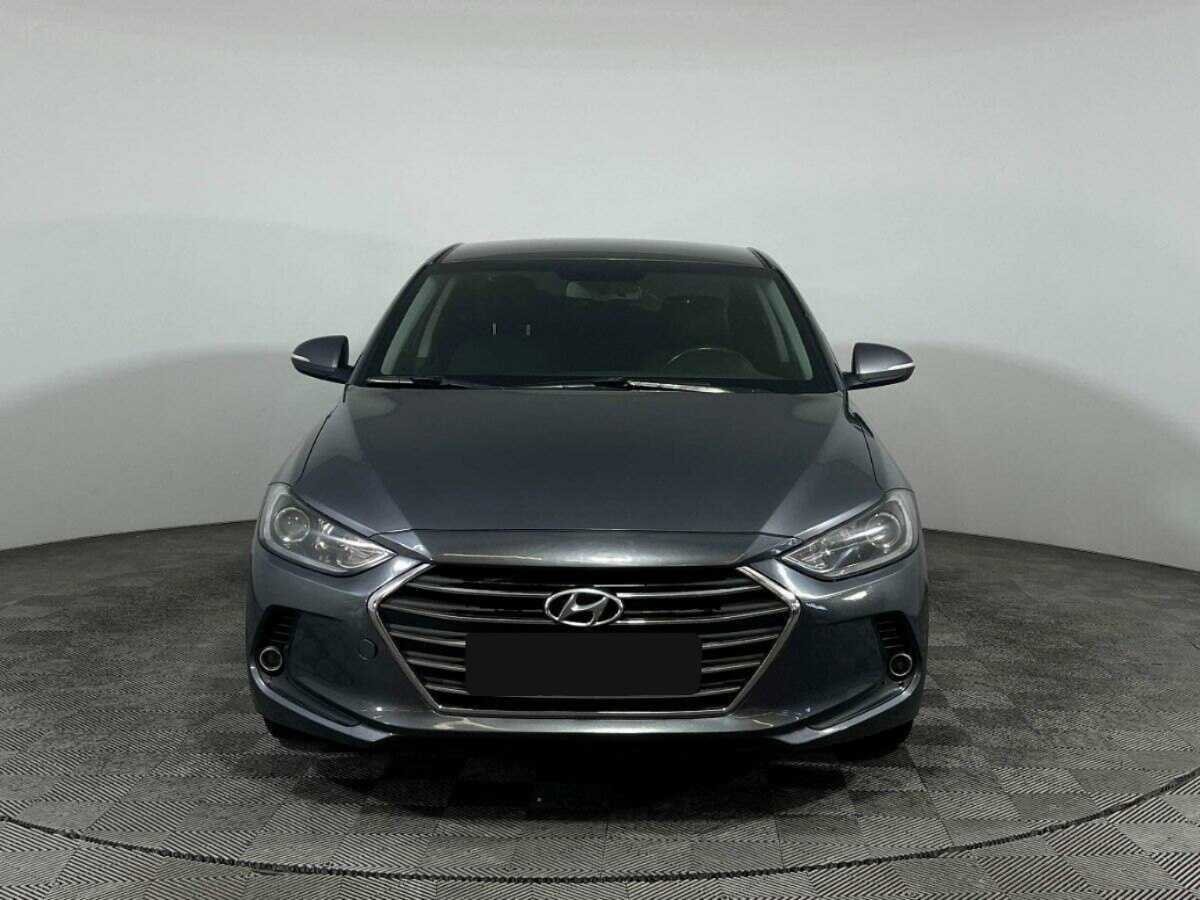 Hyundai Elantra б/у, 2018, Автоматическая. Фото: #1