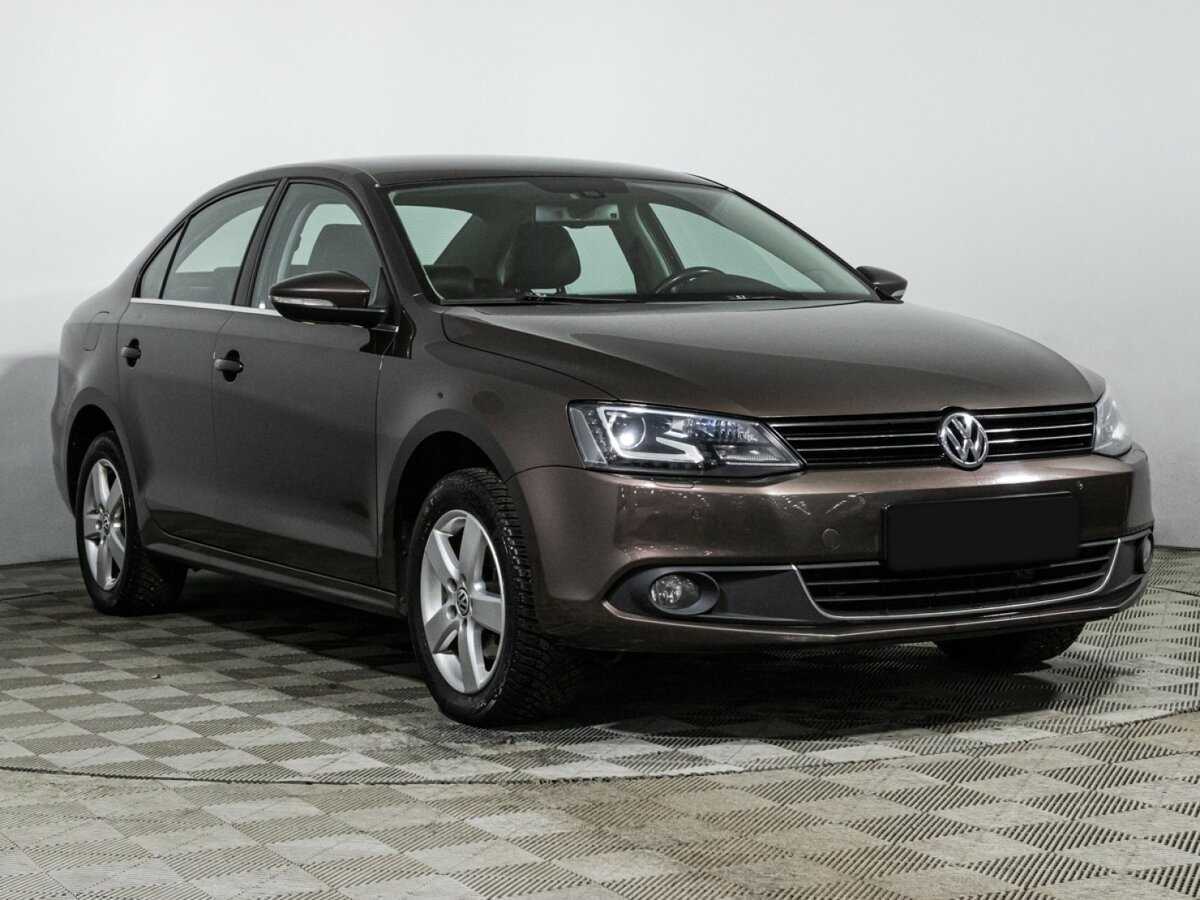 Volkswagen Jetta б/у, 2014, Роботизированная. Фото: #2