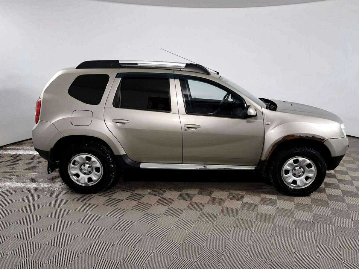 Renault Duster б/у, 2012, Механическая. Фото: #3