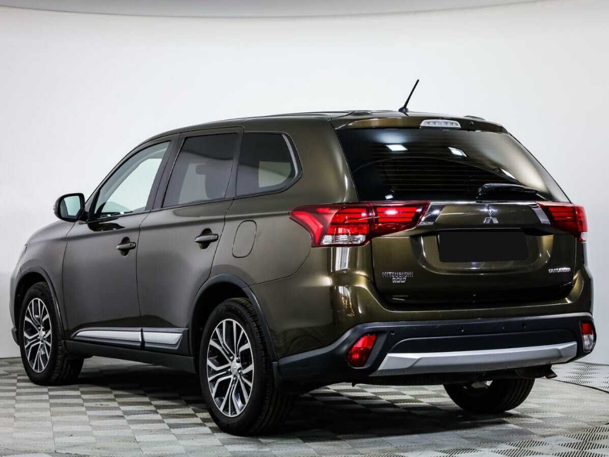 Mitsubishi Outlander б/у, 2015, Вариатор. Фото: #5