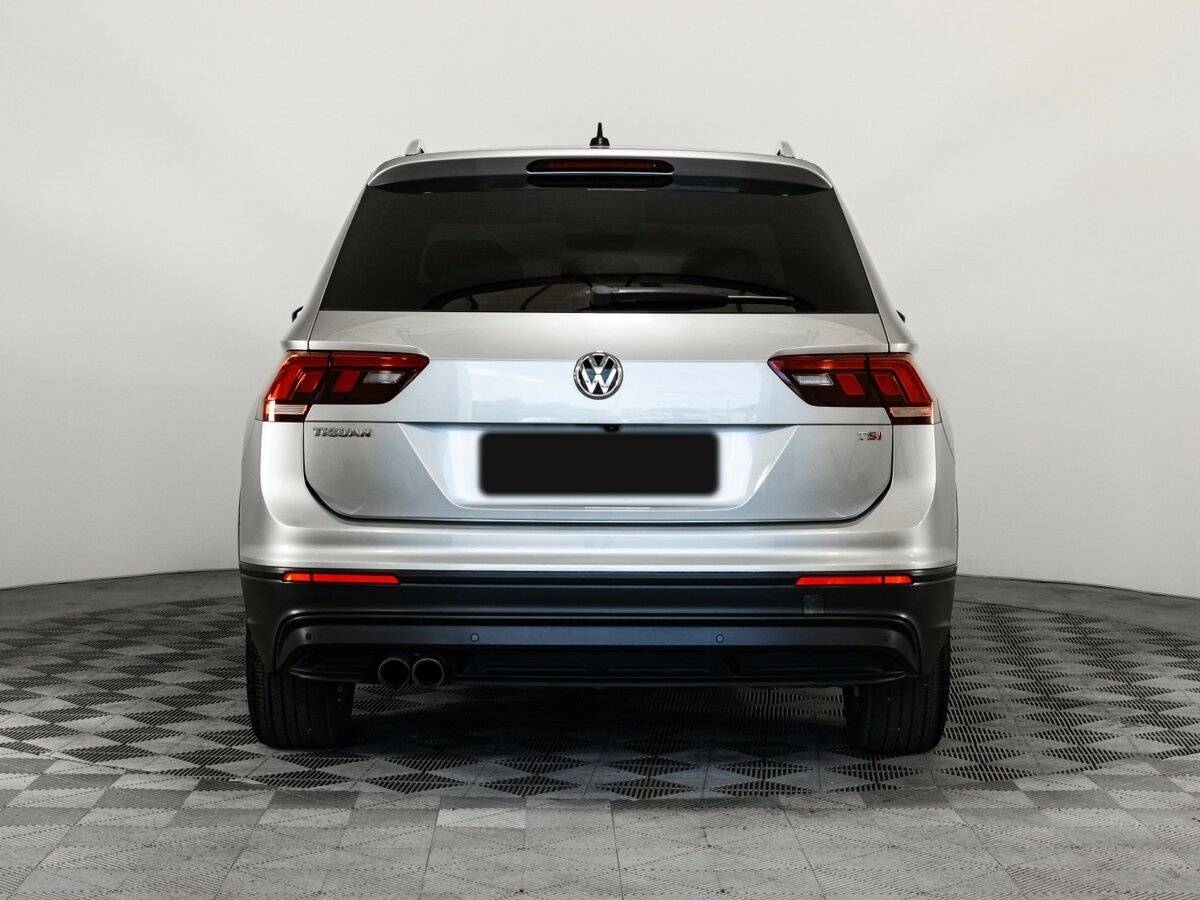 Volkswagen Tiguan б/у, 2017, Роботизированная. Фото: #4