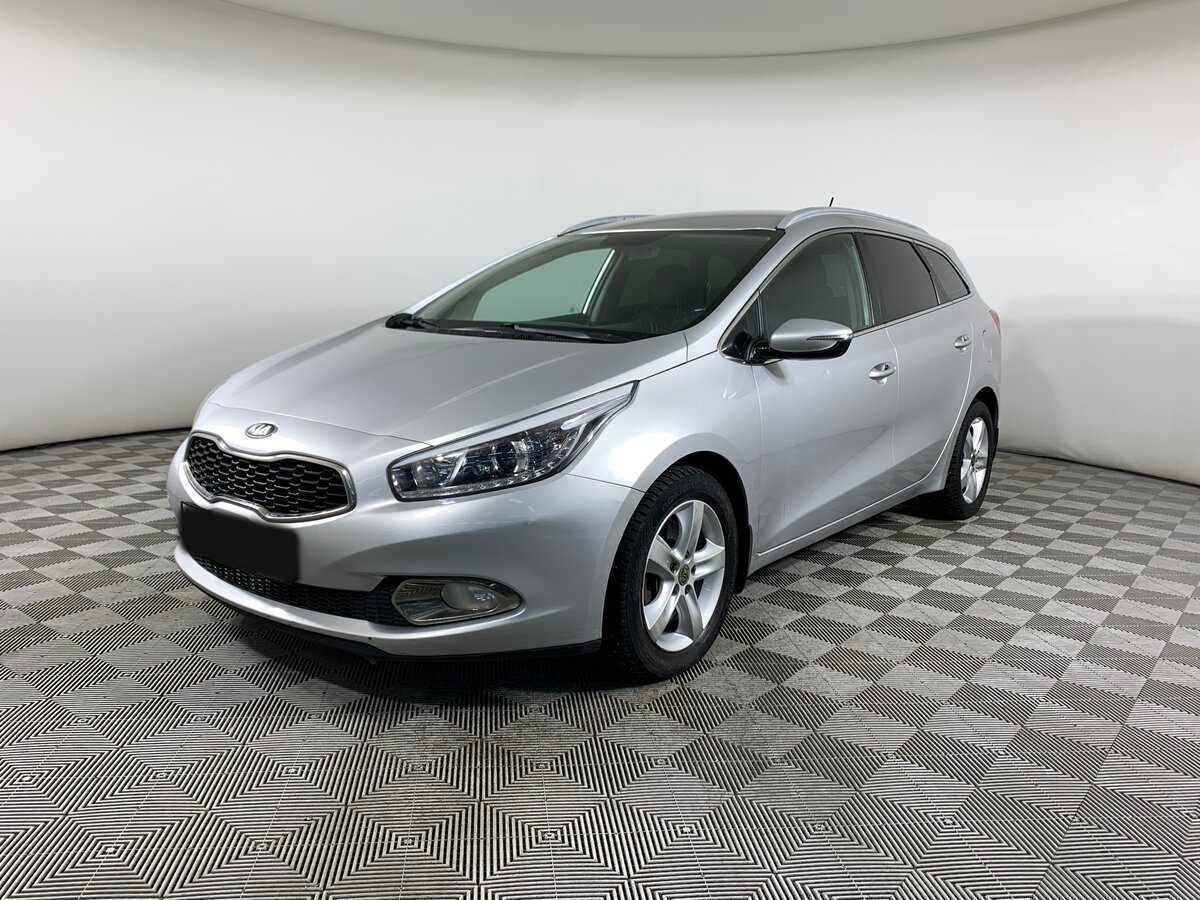 Kia Ceed б/у, 2013, Автоматическая. Фото: #0