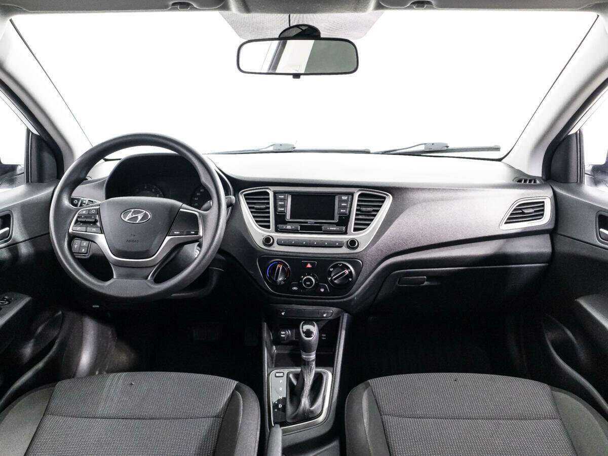 Hyundai Solaris б/у, 2020, Автоматическая. Фото: #12