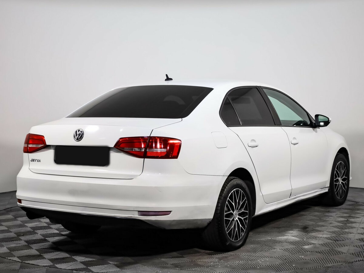 Volkswagen Jetta б/у, 2015, Механическая. Фото: #3