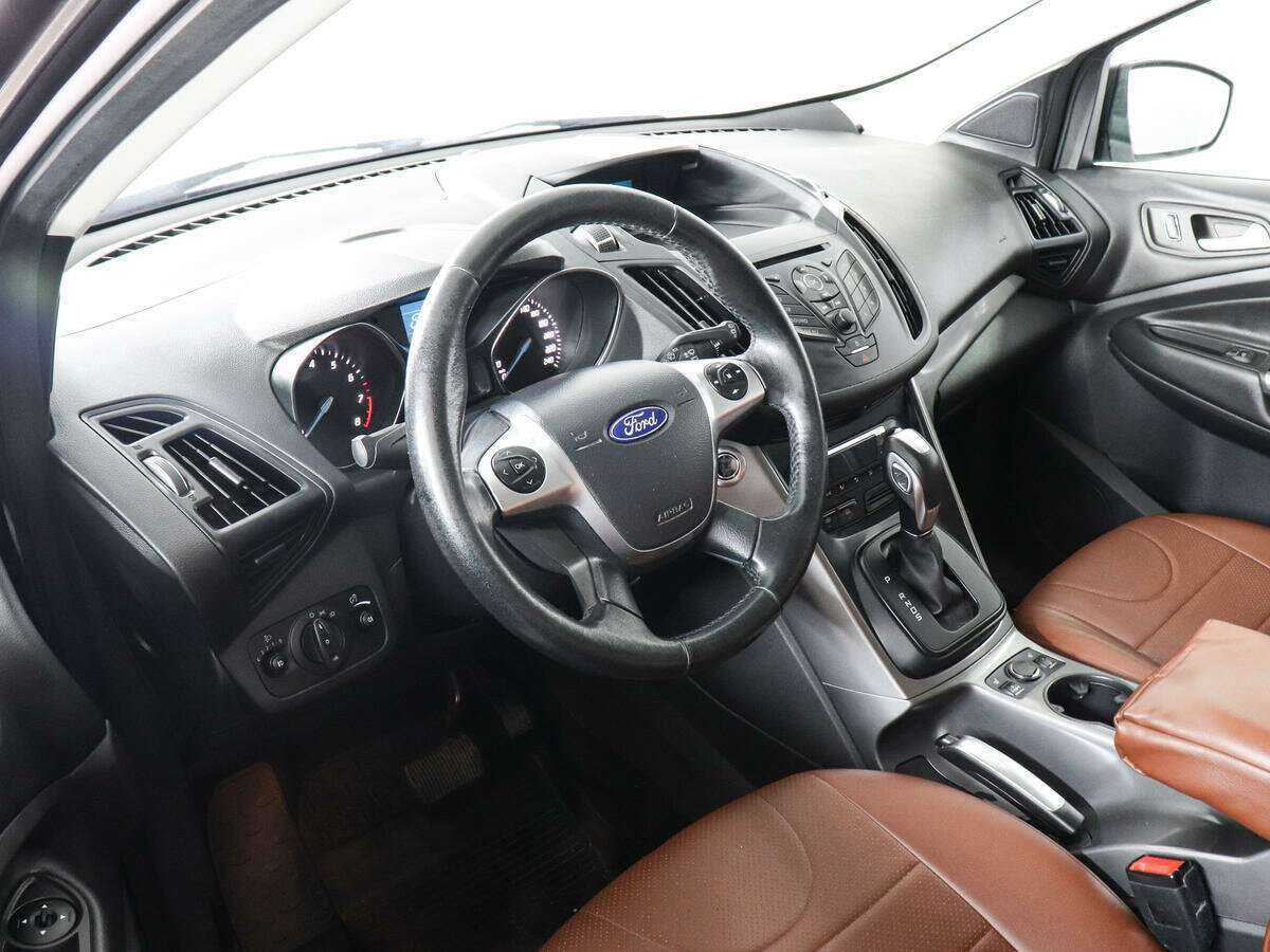 Ford Kuga б/у, 2016, Автоматическая. Фото: #6