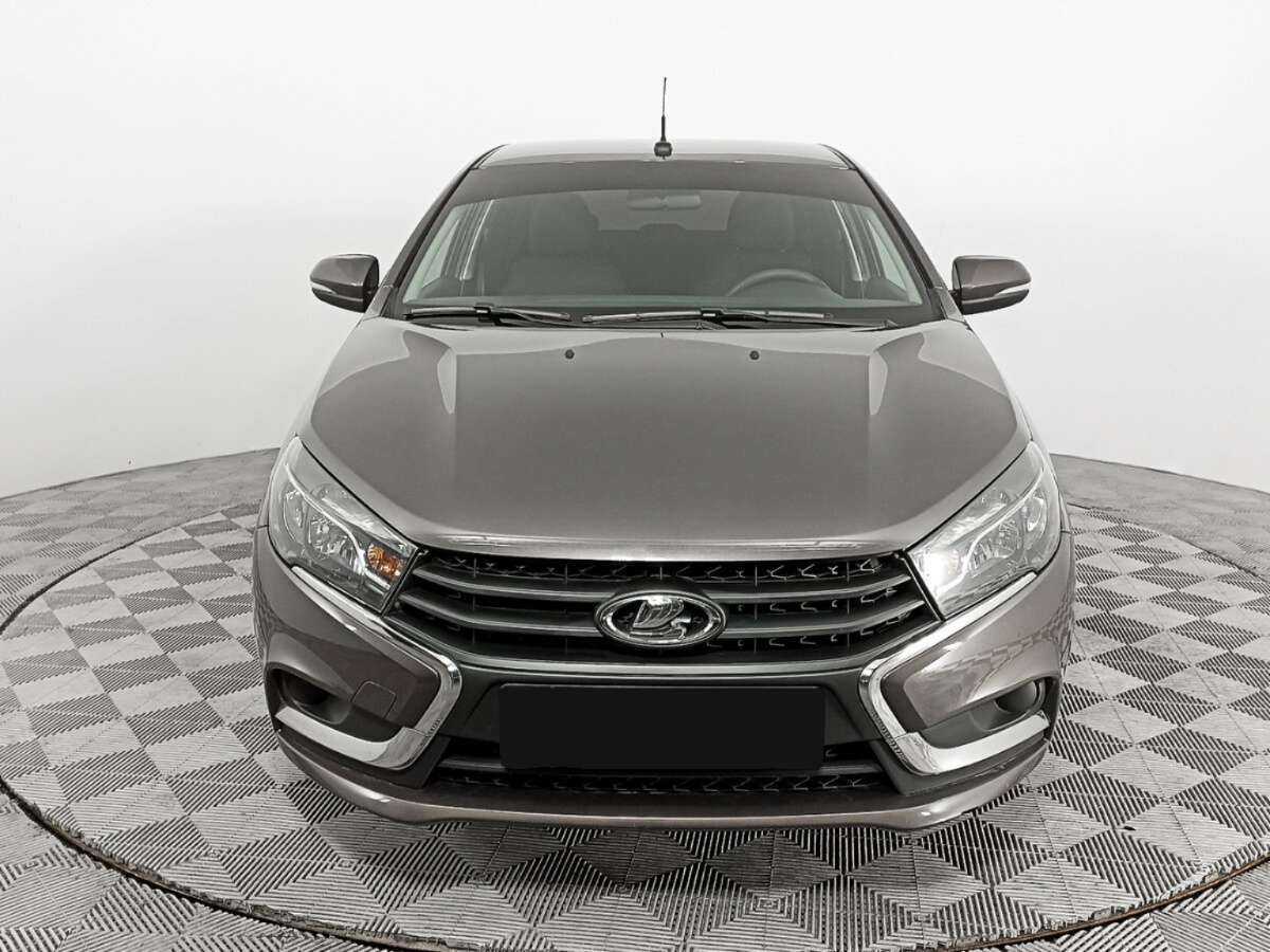 Lada (ВАЗ) Vesta б/у, 2021, Механическая. Фото: #1