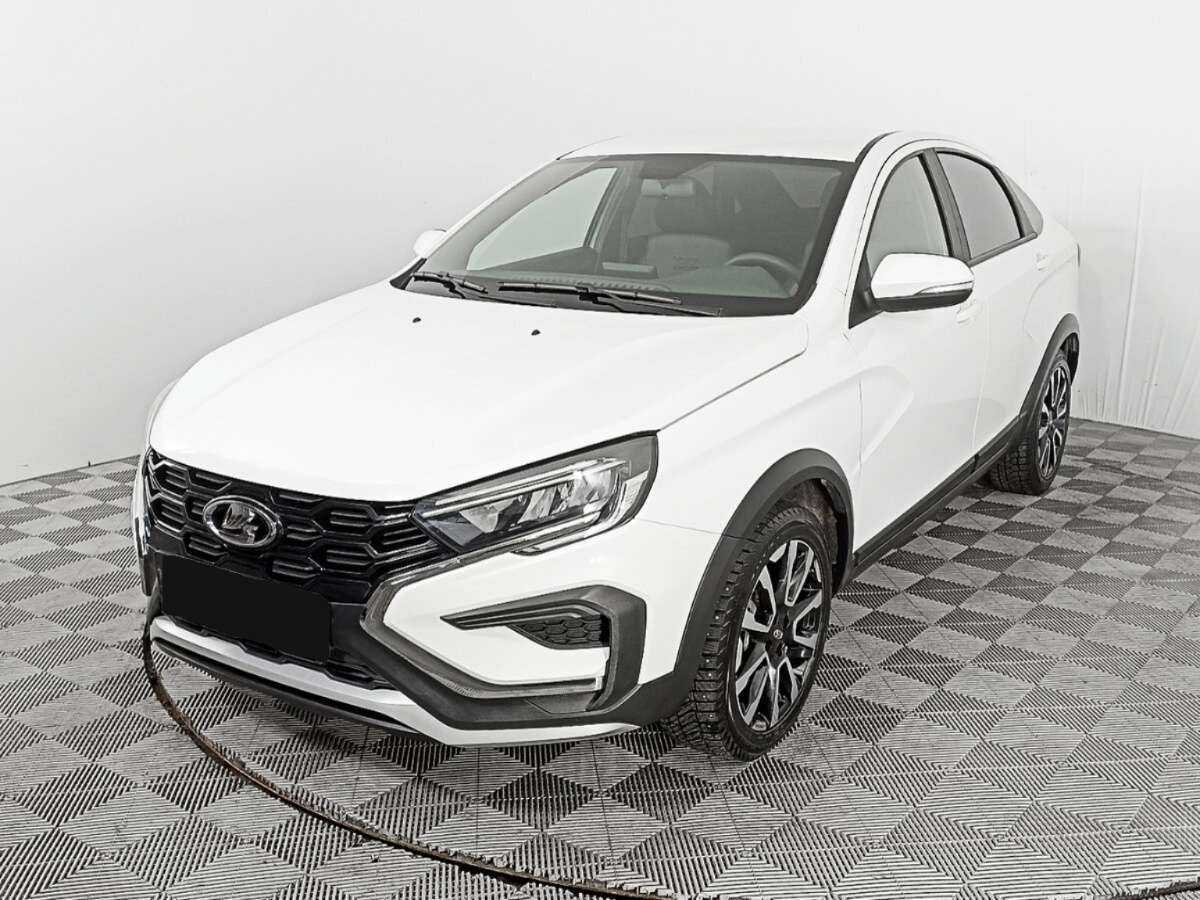 Lada (ВАЗ) Vesta б/у, 2023, Механическая. Посмотреть фото