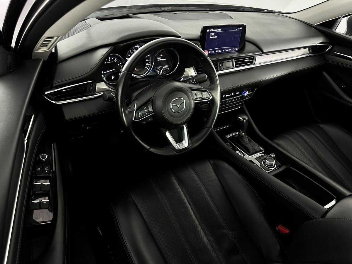 Mazda 6 б/у, 2018, Автоматическая. Фото: #4