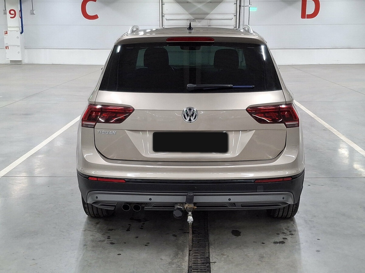 Volkswagen Tiguan б/у, 2017, Роботизированная. Фото: #5