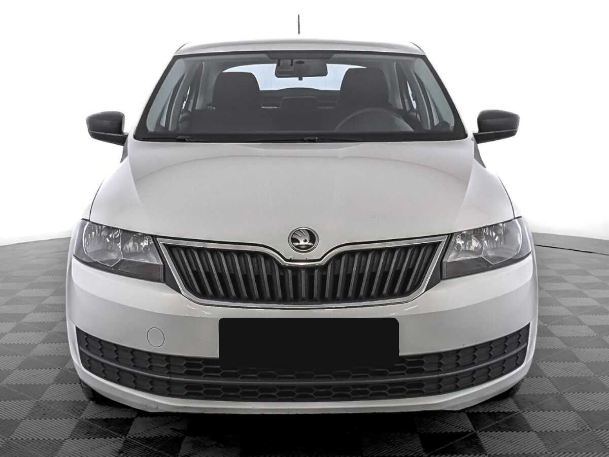 Skoda Rapid б/у, 2017, Механическая. Фото: #1