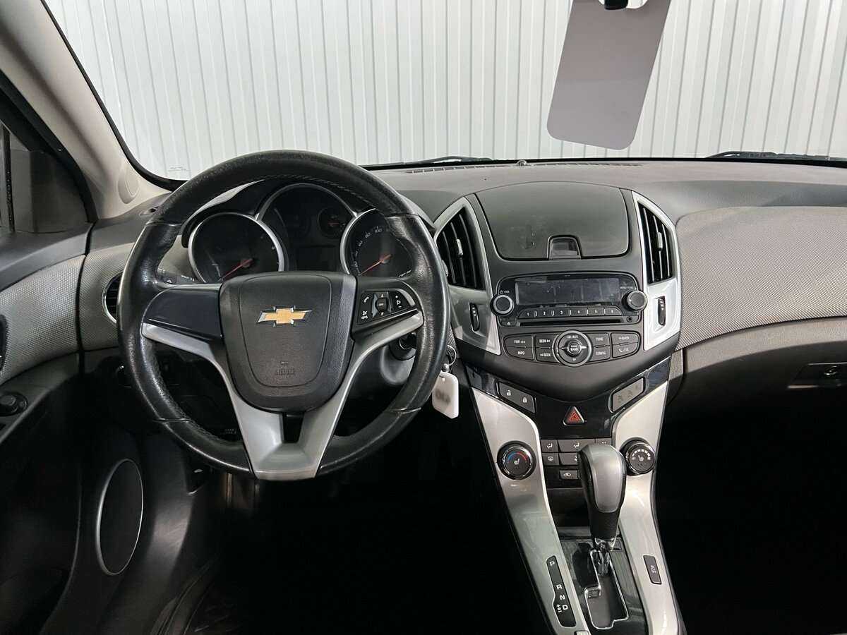 Chevrolet Cruze б/у, 2013, Автоматическая. Фото: #11