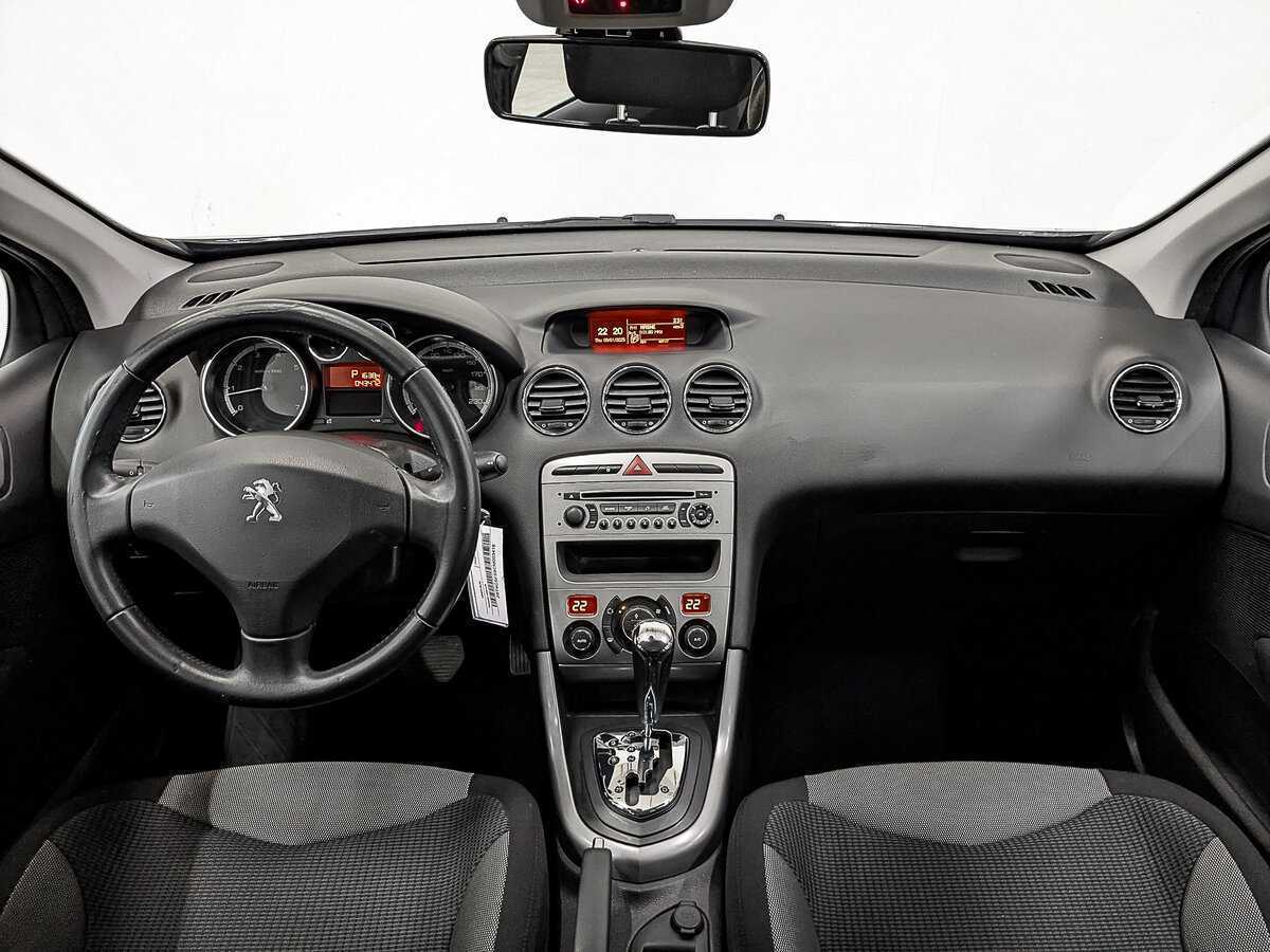 Peugeot 308 б/у, 2012, Автоматическая. Фото: #13
