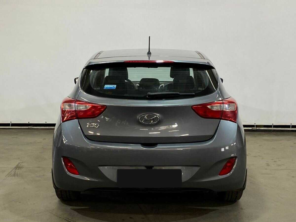 Hyundai i30 б/у, 2013, Механическая. Фото: #4