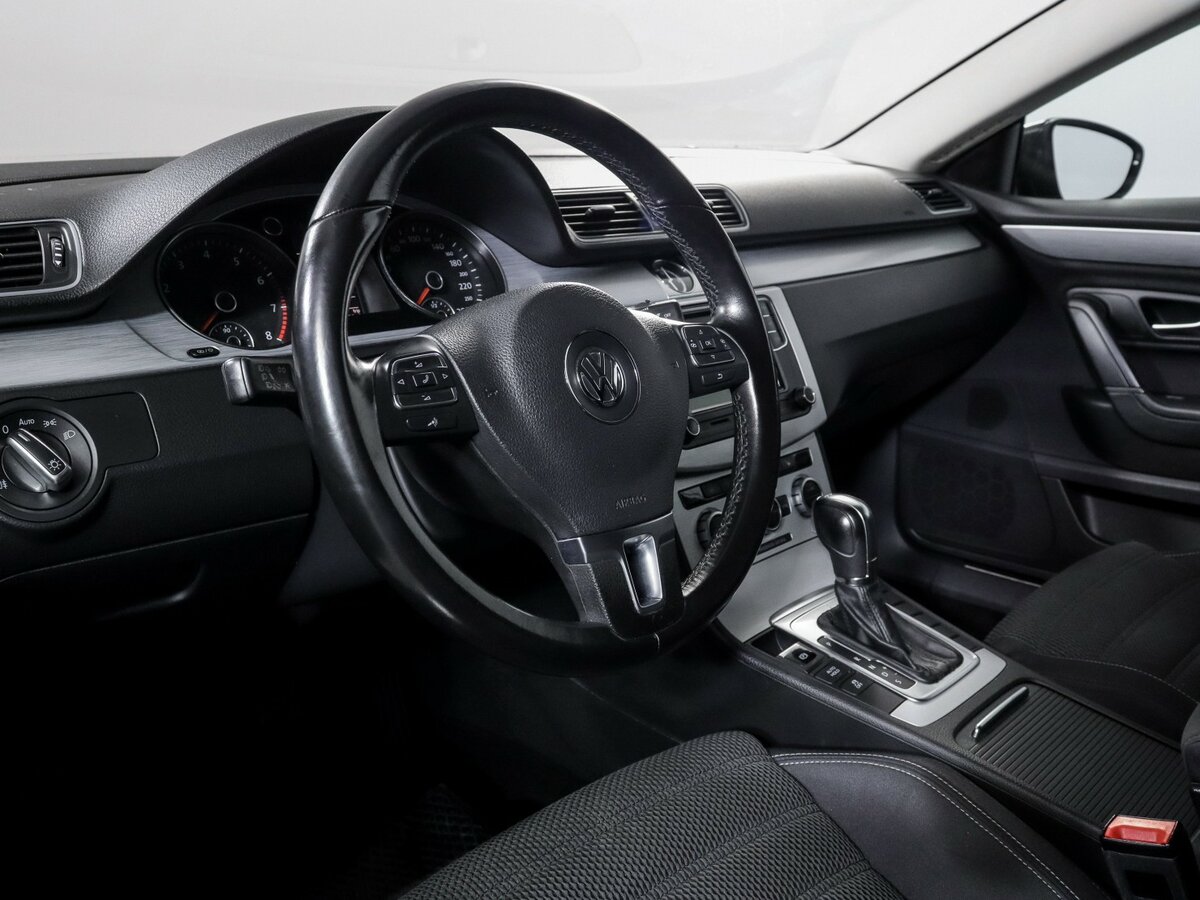 Volkswagen Passat CC б/у, 2013, Роботизированная. Фото: #10