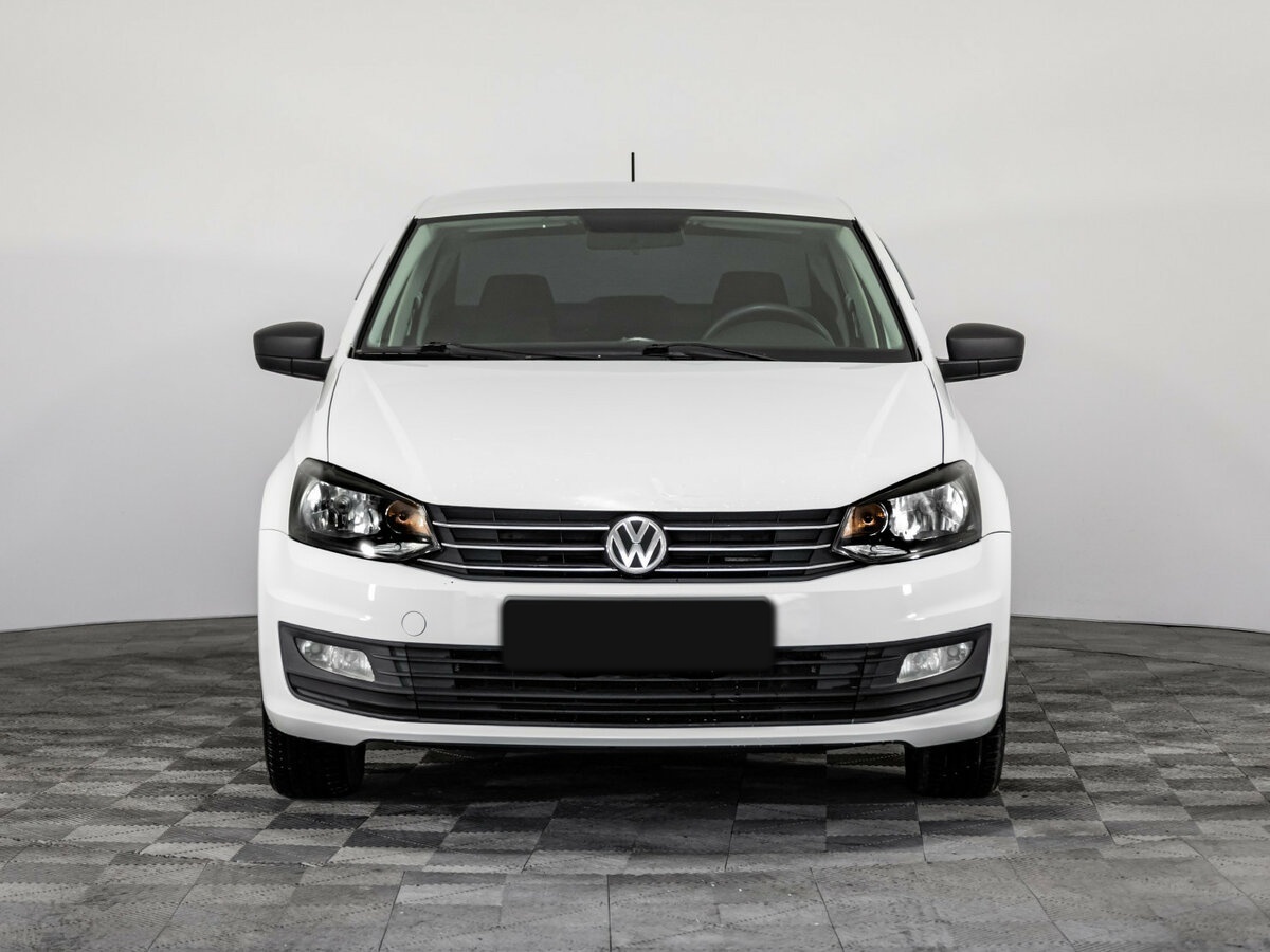 Volkswagen Polo б/у, 2016, Автоматическая. Фото: #1