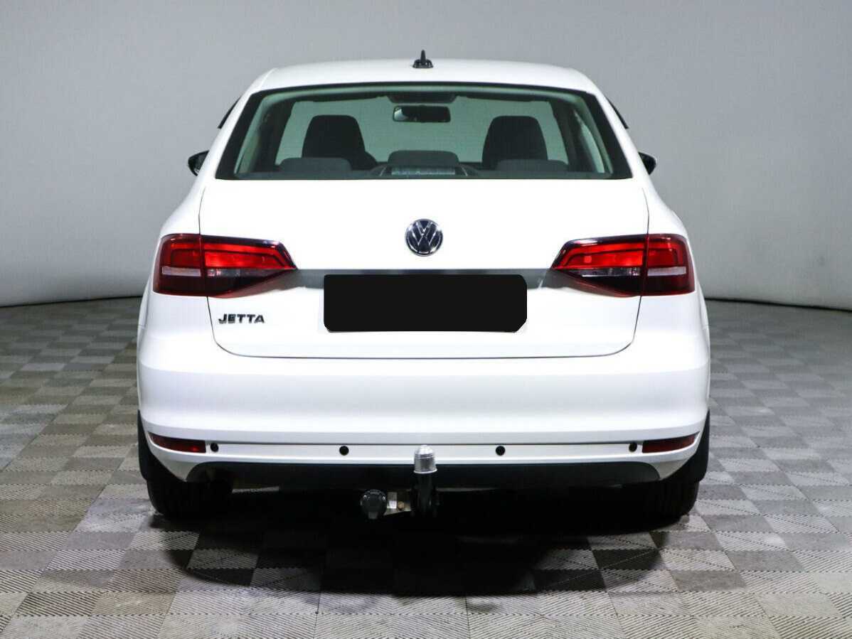 Volkswagen Jetta б/у, 2017, Механическая. Фото: #4