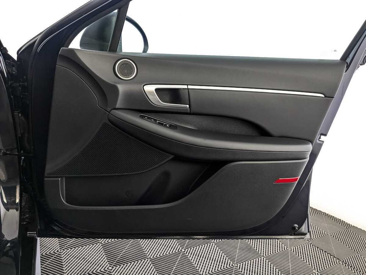 Hyundai Sonata б/у, 2021, Автоматическая. Фото: #20