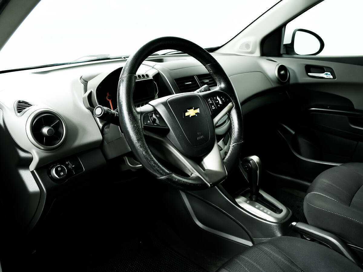 Chevrolet Aveo б/у, 2014, Автоматическая. Фото: #12
